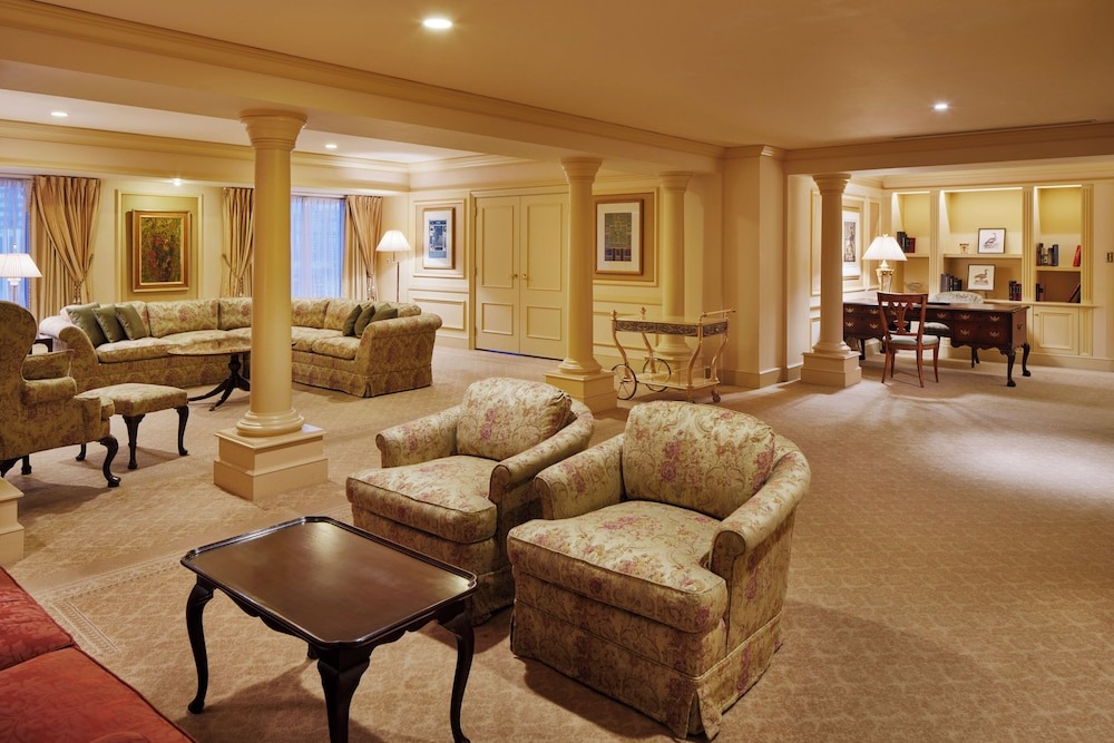 هتل ریهگا رویال اوساکا